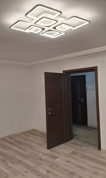 Constanta, centru, bd. Ferdinand, nr. 73