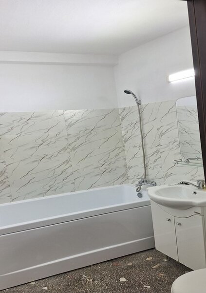 Constanta, centru, bd. Ferdinand, nr. 73